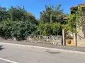 Къща на топ локация в Угърчин, снимка 7