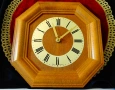 Немски стенен часовник Kienzle,естествено дърво. , снимка 1
