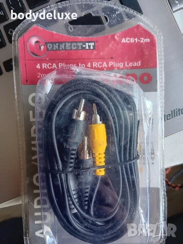 4 RCA Plugs to 4 RCA аудио/видео кабели