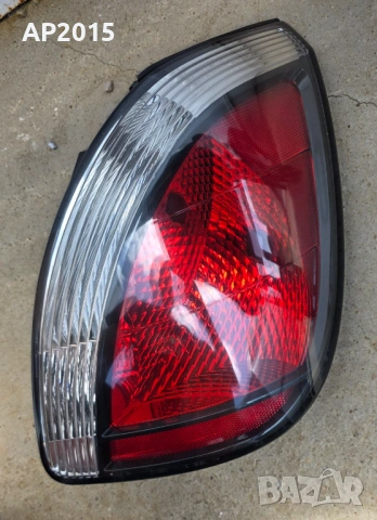 Оригинален Десен Стоп Kia Rio 2010, снимка 4 - Части - 54839201