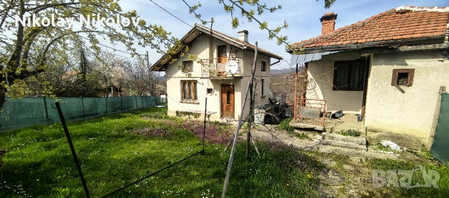 Продавам Вила Мах. Райковска гр. Троян, снимка 5 - Вили - 54264009
