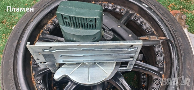 Ръчен циркуляр METABO, снимка 3 - Триони и циркуляри - 54544966