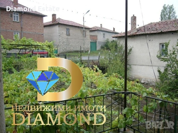 Двуетажна къща в село Главан, обл. Стара Загора, снимка 8 - Къщи - 54467382