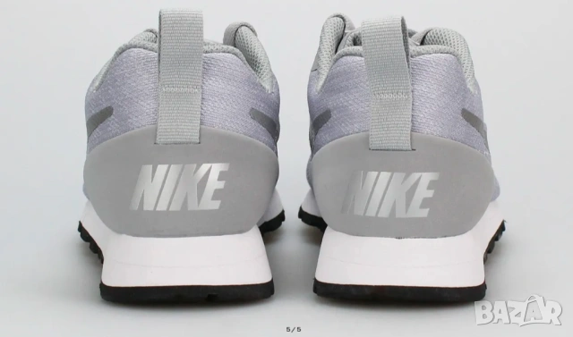 маратонки Nike WMNS MD Runner 2 ENG Mesh  номер 42, снимка 3 - Маратонки - 54497078