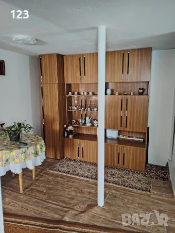 Къща на два етажа двор , снимка 6 - Къщи - 55388345