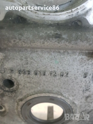 Капак на корпус за маслен филтър за Mercedes W906 Sprinter 311 CDI (2006-2010) A6460151202, снимка 2 - Части - 54201922