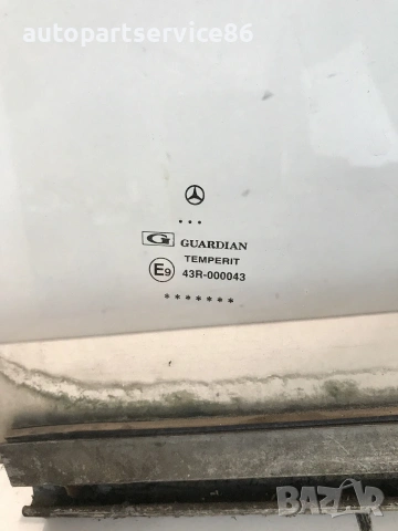 Дясно странично стъкло за Mercedes 1117 Ecopower 4-цилиндров (1997), снимка 2 - Части - 55189259