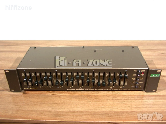 ЕКВАЛАЙЗЕР   Audio control c-25 , снимка 2 - Еквалайзери - 55047277