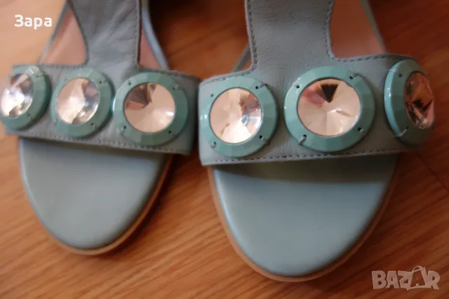 нови кожени сандали Clarks, 35.5ти номер, снимка 5 - Сандали - 55471406