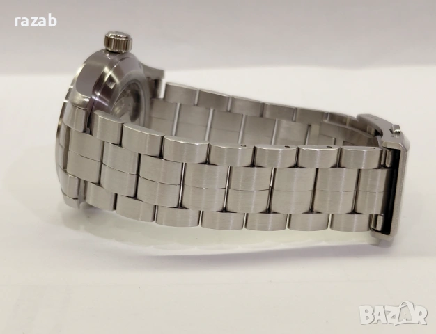 Чисто нов! 2 год.,гаранция Hamilton Khaki Field-Automatic, снимка 11 - Мъжки - 54045221