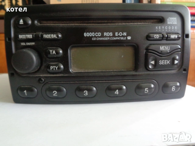Продавам радио / CD плеър за Ford 6000CD RDS E-O-N
