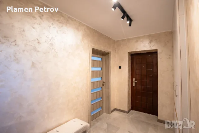 Продава четиристаен апартамент в гр. Разрад, снимка 5 - Апартаменти - 55400653