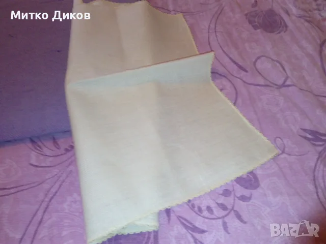 Каре ръчна изработка 66х63 см и покривка ленена 50х36см цвете щампа , снимка 11 - Декорация за дома - 55570751