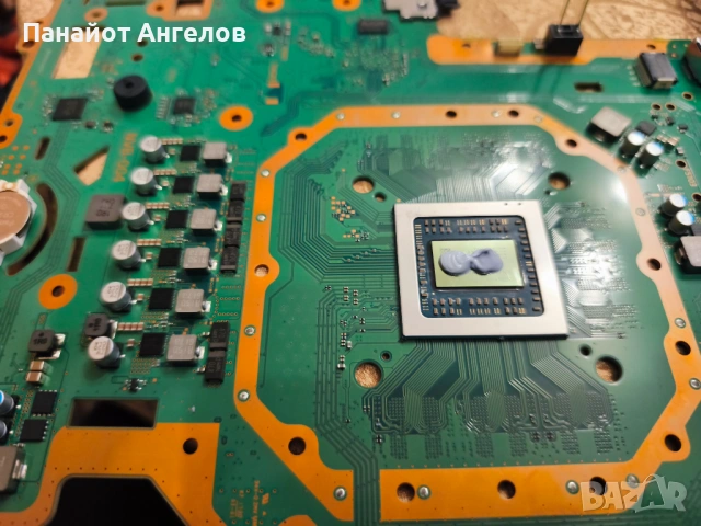 Playstation 4 pro, снимка 9 - PlayStation конзоли - 54767782