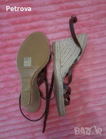 Дамски сандали burberry, снимка 2 - Сандали - 55153586