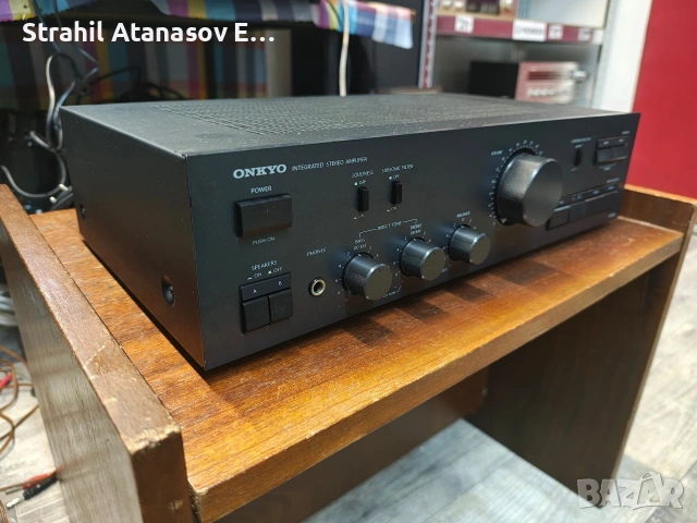 Onkyo A-8230 Стерео Усилвател , снимка 2 - Ресийвъри, усилватели, смесителни пултове - 54088412