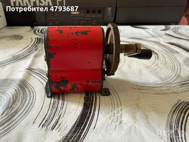 Ръчен генератор за телефон, снимка 4 - Други - 54584938