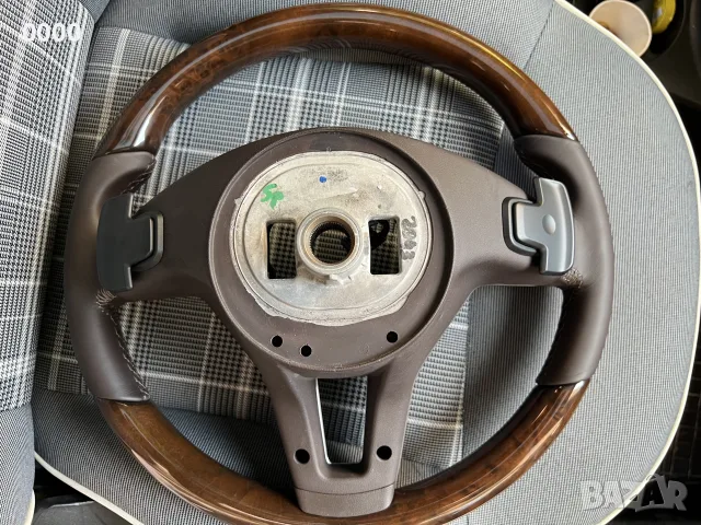 Волан Мерцедес mercedes, снимка 2 - Аксесоари и консумативи - 45010539