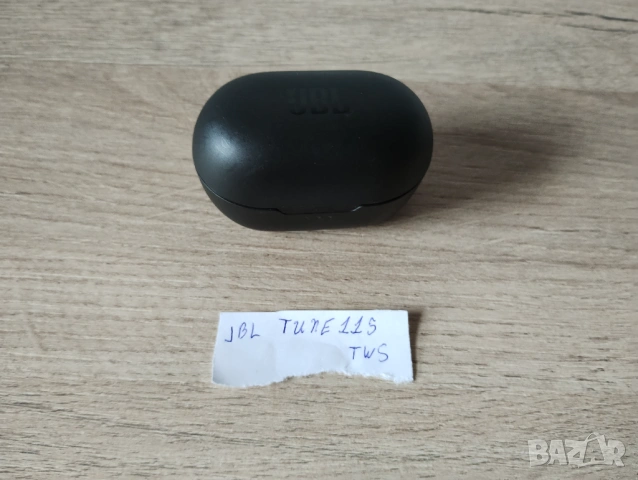JBL Tune 115 зарядна кутия
