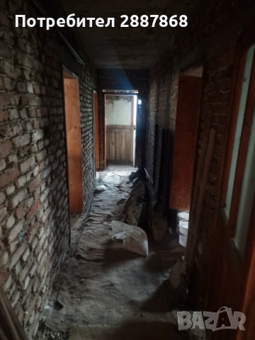 Етаж с гараж и двор в град Велинград - тих и спокоен квартал с отлична локация до главен булевард, снимка 5 - Етаж от къща - 54887387