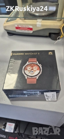 Смарт часовник Huawei Watch GT5 НОВ!