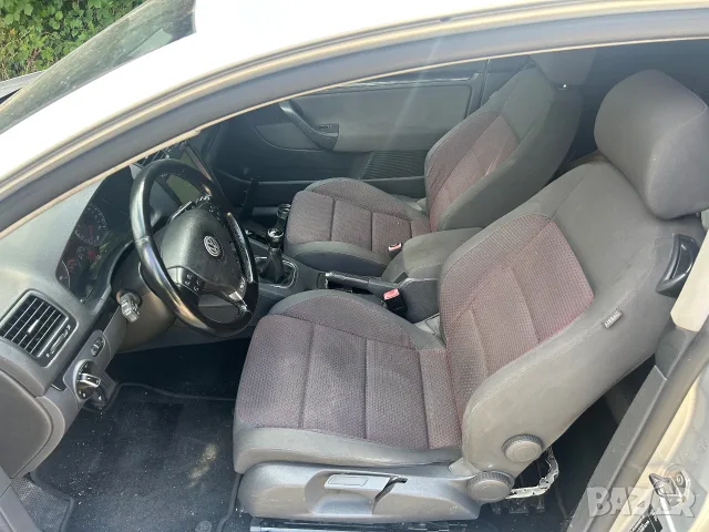 На части VW Golf 1.4 TSI 170кс, снимка 8 - Автомобили и джипове - 55416596