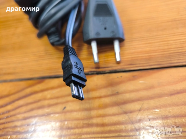 SONY AC-L10B AC POWER ADAPTOR , снимка 2 - Батерии, зарядни - 54539177