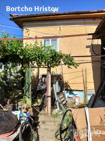 КЪЩА В СЕЛО ЛИСЕЦ, снимка 2 - Къщи - 55292389