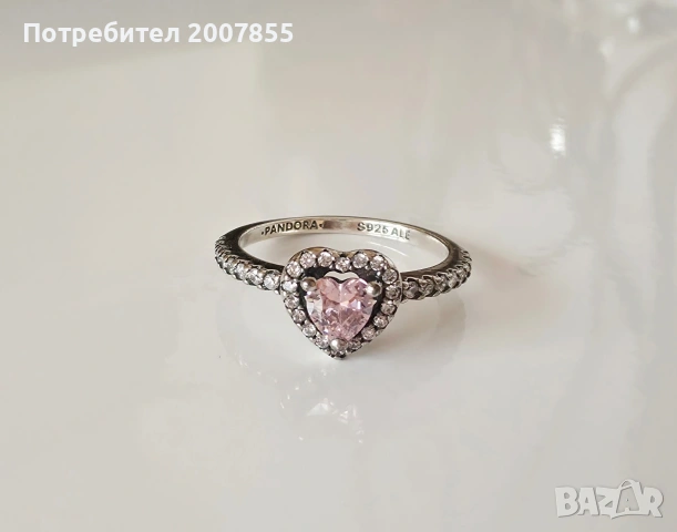 Пръстен със сърце Pandora , снимка 2 - Пръстени - 54149124