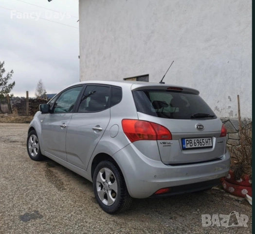 Kia Venga 1,4 бензин бартер джип, снимка 2 - Автомобили и джипове - 55076398