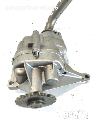 Маслена помпа за Mercedes Sprinter W906 2.2 CDI (06-2011) 6111810201, снимка 3 - Части - 55262526