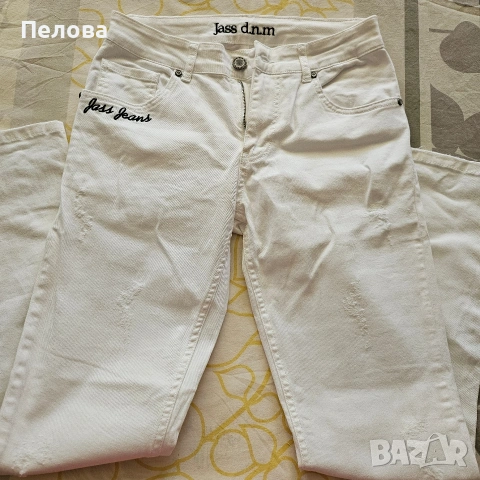 Бели дънки, снимка 2 - Дънки - 54178380