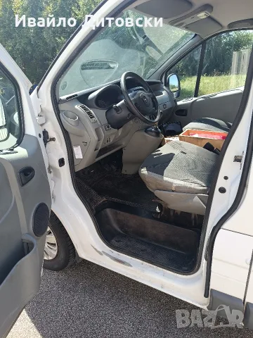 OPEL VIVARO 2.5 CDTI, снимка 14 - Бусове и автобуси - 55493842