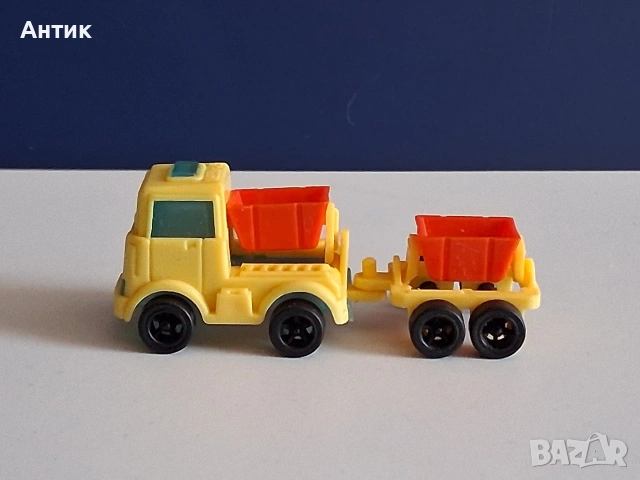 Стари Играчки Kinder , снимка 9 - Колекции - 55075918