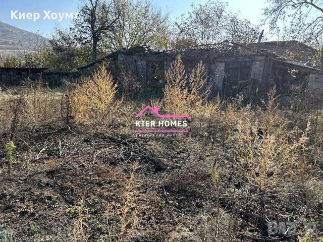 Двуетажна къща в с. Сталево, обл. Хасково , снимка 10 - Къщи - 55221777