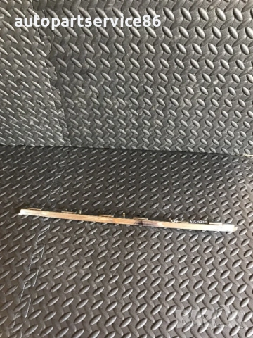 Хромирана интериорна панел за Toyota Avensis 2.0 D4D (2009-2014) 55475-05220, снимка 3 - Части - 54362411