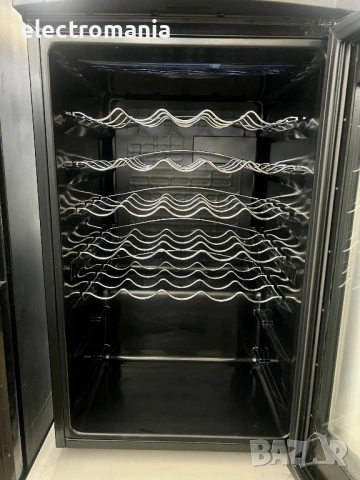 витрина за вино и напитки Samsung RW13EBSS, снимка 4 - Хладилни витрини и фризери - 54237103