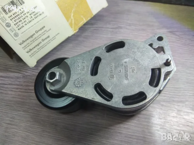 045903315A**NEU**VAG**AUDI**Обтегач за пистов ремък ремък** , снимка 3 - Части - 55310770