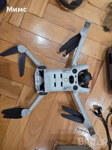 DJI Mini 4 Pro Fly More Combo, снимка 2 - Дронове и аксесоари - 54195696