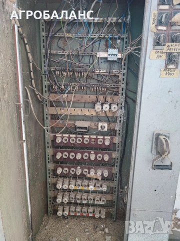 Продава ЕЛ Табло 3бр Метални , снимка 3 - Кабели - 55074972