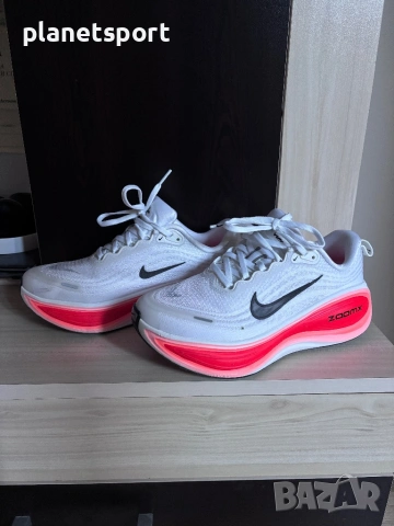 Nike Vomero Plus Дамски маратонки 