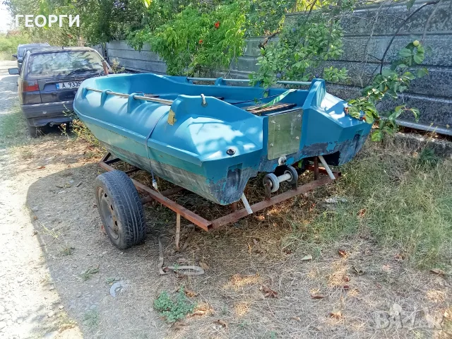 Продавам лодка със колесар, снимка 3 - Воден транспорт - 55597838