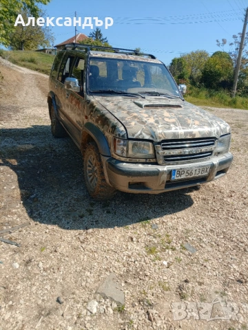 Исузу трипер с двигател мерцедес, снимка 5 - Автомобили и джипове - 54407739
