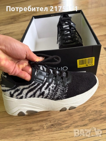 Сникърси LIU-JO, снимка 3 - Дамски ежедневни обувки - 53998206