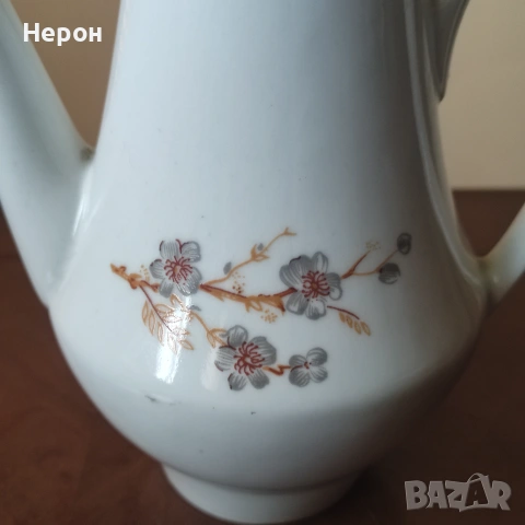Порцеланов чайник, снимка 11 - Декорация за дома - 55255949