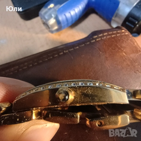 Дамски часовник Картие, снимка 2 - Други - 54290470