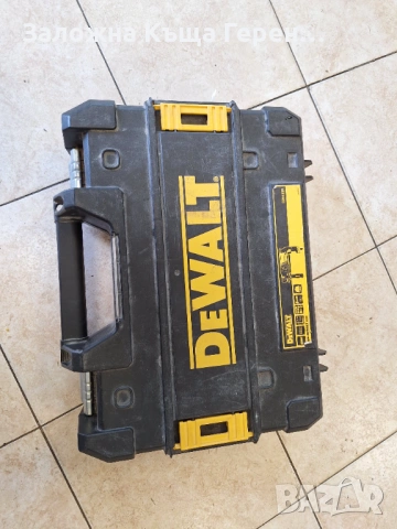 Перфоратор DeWalt D25133 QS, снимка 2 - Перфоратори - 54739908