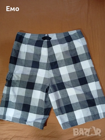 VANS board shorts номер 34, снимка 4 - Къси панталони - 54382032