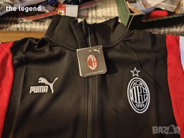 Анцуг на AC Milan, снимка 3 - Спортни дрехи, екипи - 54858289