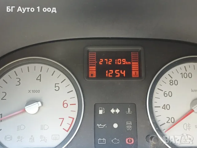 Дачия Сандеро 1,4 фабрична газ., снимка 5 - Автомобили и джипове - 55337800